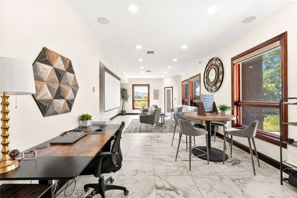 Home Office, Interior, Living room, Marble, Recessed Lighting