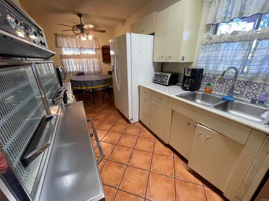 Dining room, Interior, Kitchen