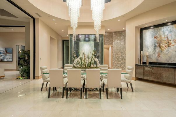 Dining room, Interior, Recessed Lighting