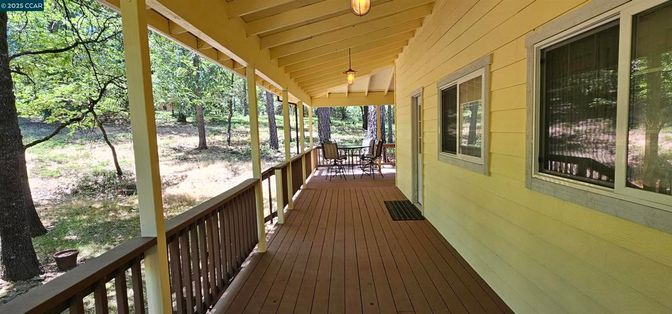 Exterior, Wood Texture Flooring