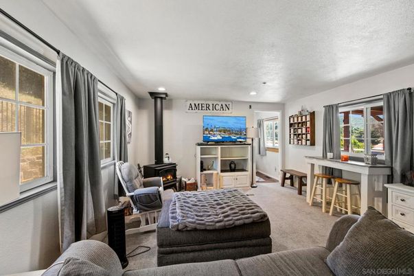 Fireplace, Interior, Living room, Recessed Lighting
