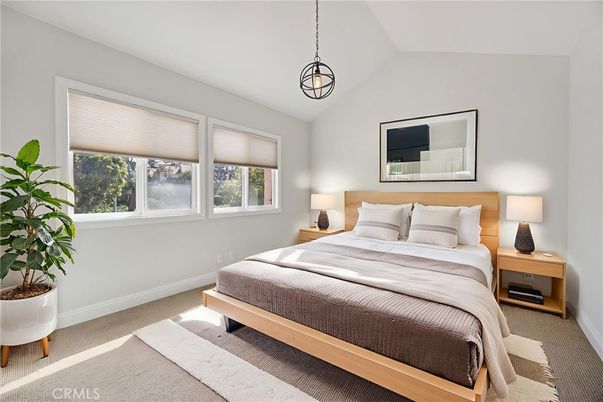 Bedroom, Interior, Pendant Lights