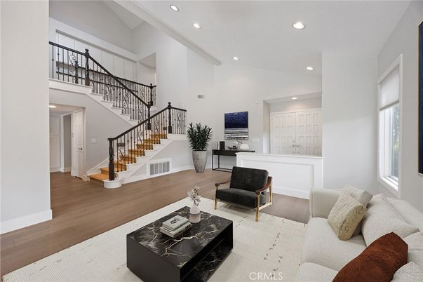 Interior, Living room, Recessed Lighting, Wood Texture Flooring
