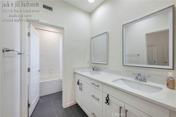 Bathroom, Dual Sink Vanities, Interior, Recessed Lighting