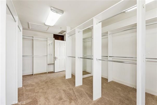 Interior, Walk-in Closets
