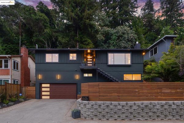 Attached, Exterior, Facade, Raised Ranch