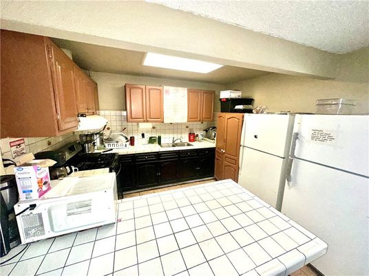 Interior, Kitchen, Tile Countertops