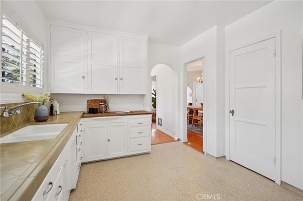 Interior, Kitchen, Tile Countertops