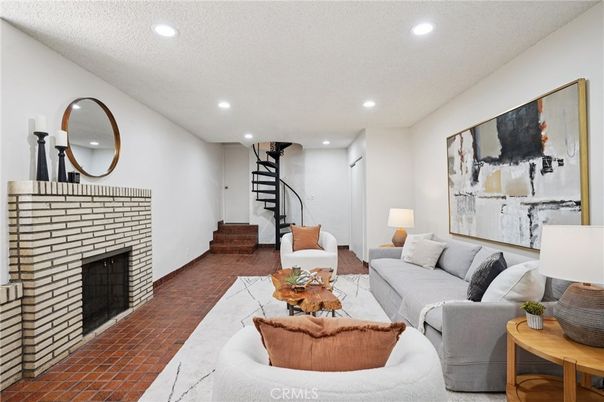 Fireplace, Interior, Living room, Recessed Lighting