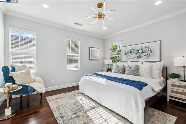 Bedroom, Interior, Pendant Lights, Recessed Lighting, Wood Texture Flooring