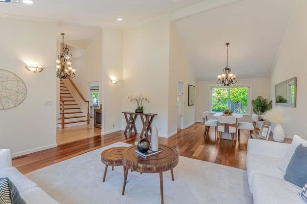Chandelier, Dining room, Interior, Living room, Recessed Lighting, Wood Texture Flooring