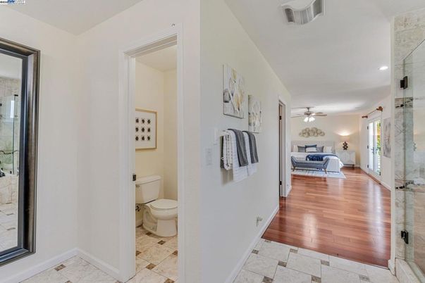 Bathroom, Bedroom, Interior, Recessed Lighting, Wood Texture Flooring