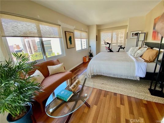 Bedroom, Fitness Equipment, Interior, Wood Texture Flooring