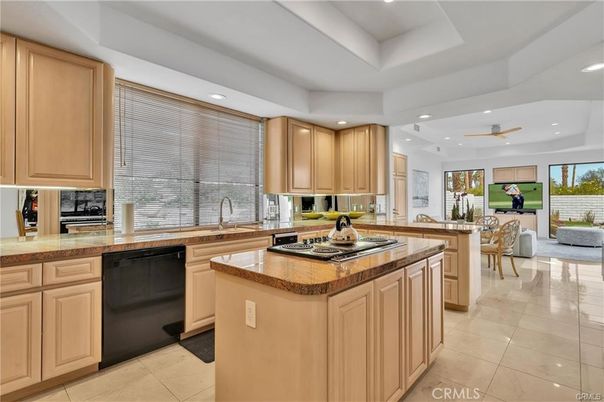 Dining room, Interior, Kitchen, Living room, Recessed Lighting