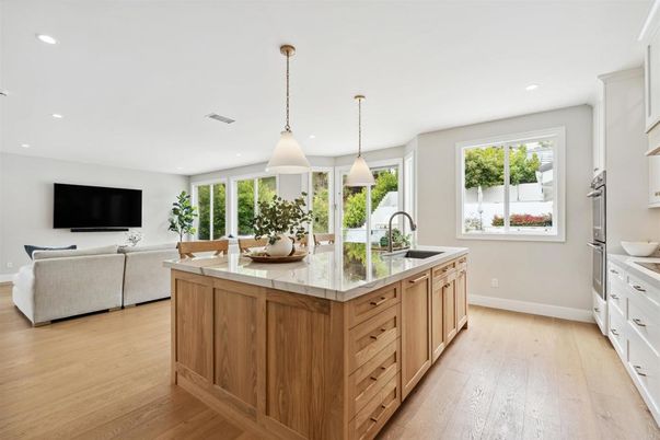 Interior, Kitchen, Living room, Pendant Lights, Recessed Lighting, Wood Texture Flooring