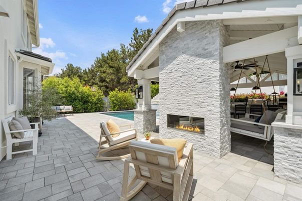 Exterior, Fireplace, Pool