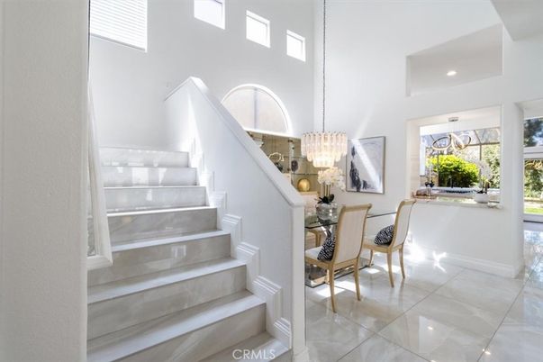 Chandelier, Dining room, Interior, Recessed Lighting