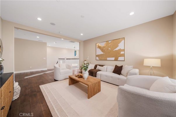 Interior, Living room, Recessed Lighting, Wood Texture Flooring