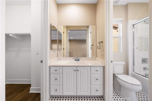 Bathroom, Interior, Recessed Lighting, Wood Texture Flooring