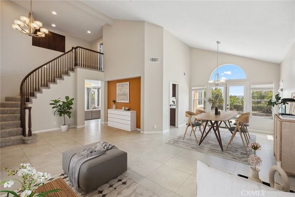 Chandelier, Dining room, Interior, Pendant Lights, Recessed Lighting