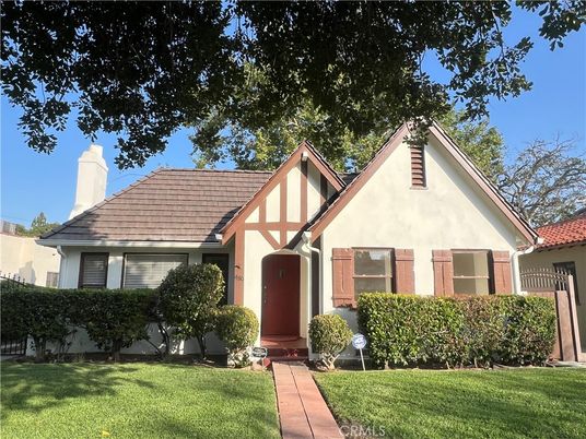 Backyard, Exterior, Facade, Tudor Revival