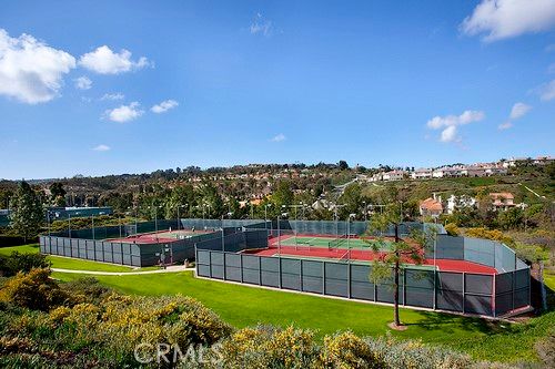 Exterior, Tennis Courts