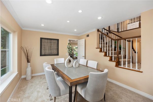 Dining room, Interior, Recessed Lighting