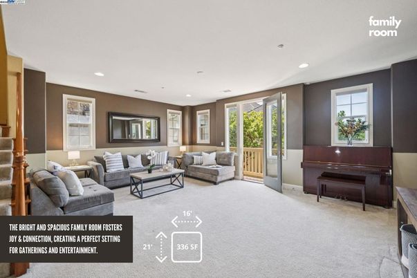 Interior, Living room, Piano, Recessed Lighting