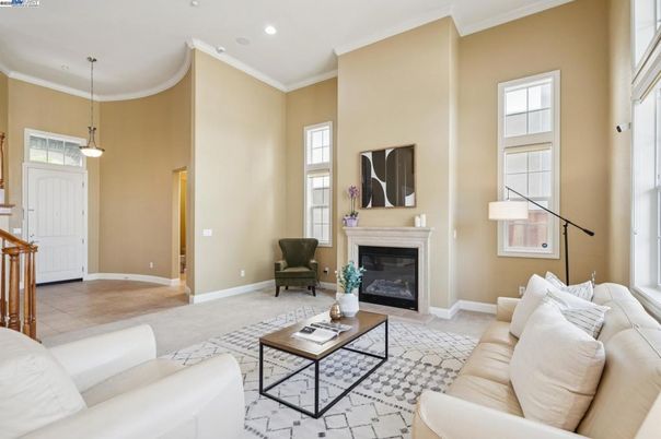 Fireplace, Interior, Living room, Pendant Lights, Recessed Lighting