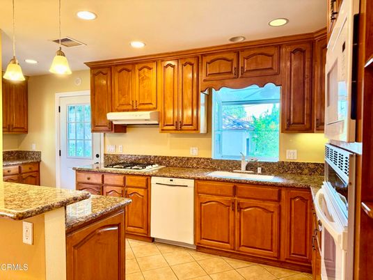 Interior, Kitchen, Pendant Lights, Recessed Lighting