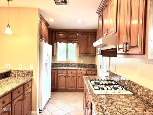 Interior, Kitchen, Pendant Lights, Recessed Lighting
