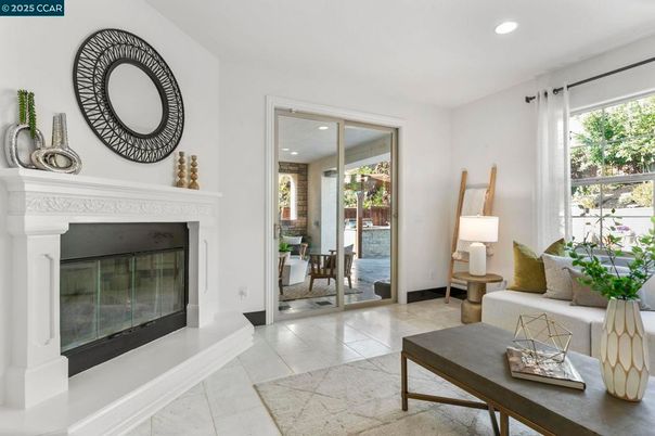 Fireplace, Interior, Recessed Lighting