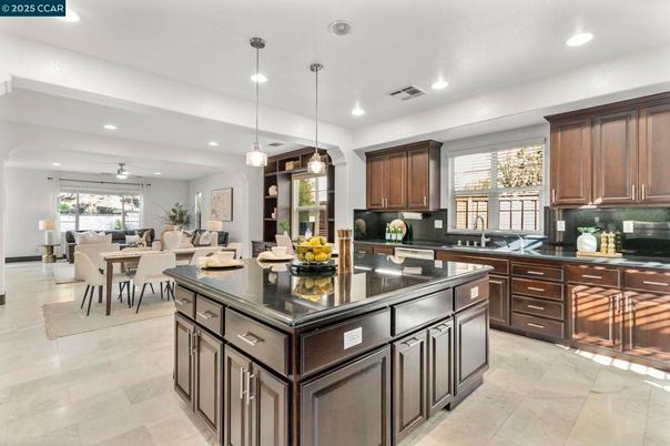 Dining room, Interior, Kitchen, Pendant Lights, Recessed Lighting