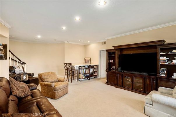 Dining room, Interior, Living room, Recessed Lighting