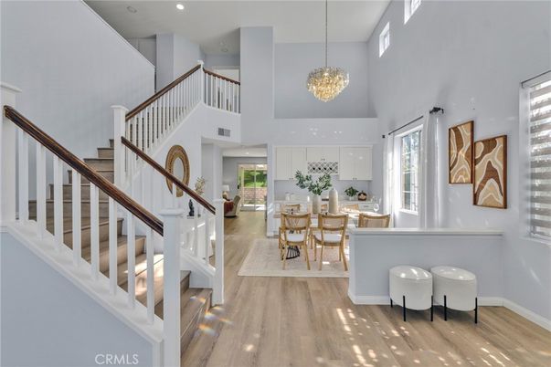 Chandelier, Dining room, Interior, Pendant Lights, Recessed Lighting, Wood Texture Flooring