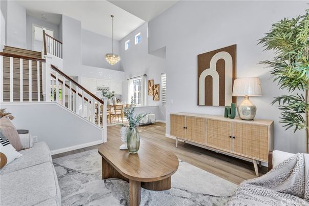 Chandelier, Dining room, Interior, Pendant Lights, Wood Texture Flooring