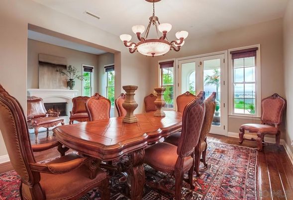 Chandelier, Dining room, Fireplace, Interior, Wood Texture Flooring