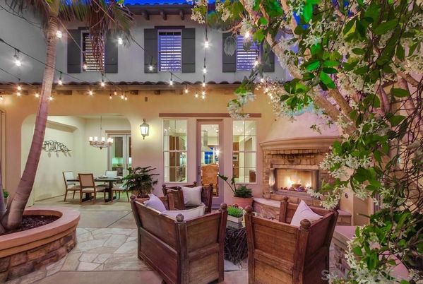 Chandelier, Exterior, Fireplace