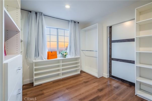 Interior, Recessed Lighting, Walk-in Closets, Wood Texture Flooring