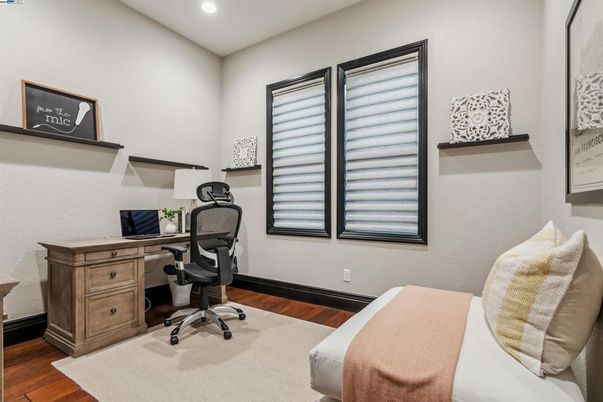 Home Office, Interior, Recessed Lighting, Wood Texture Flooring