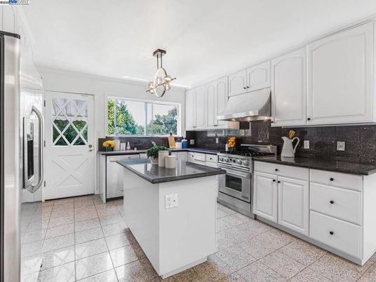 Interior, Kitchen, Pendant Lights, Stainless Steel Appliances