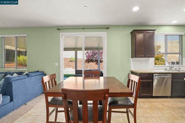 Dining room, Interior, Kitchen, Recessed Lighting