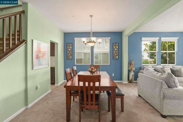 Chandelier, Dining room, Interior