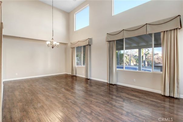 Chandelier, Empty room, Interior, Wood Texture Flooring