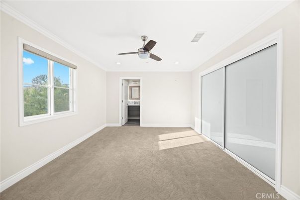 Bathroom, Empty room, Interior, Recessed Lighting