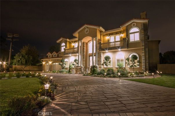 Backyard, Exterior, Facade, Mediterranean