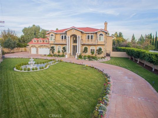 Backyard, Exterior, Facade, Mediterranean