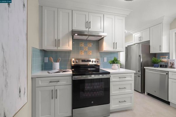 Interior, Kitchen, Stainless Steel Appliances
