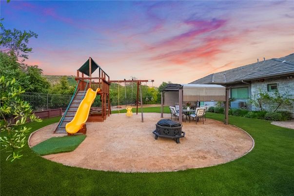 Backyard, Exterior, Playground
