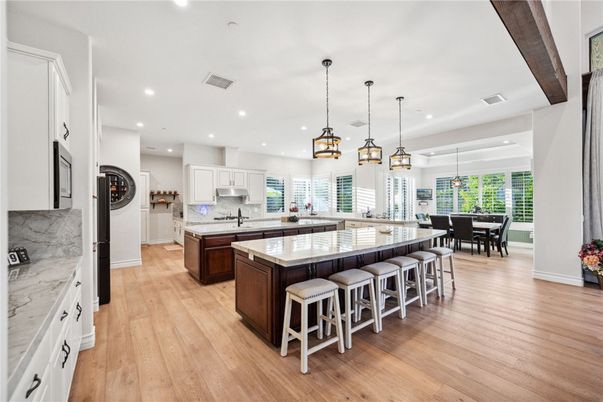 Dining room, Interior, Kitchen, Pendant Lights, Recessed Lighting, Wood Texture Flooring